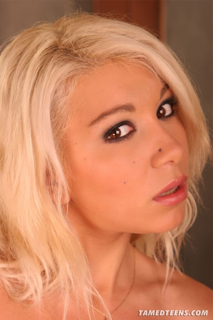 Valentina 84200