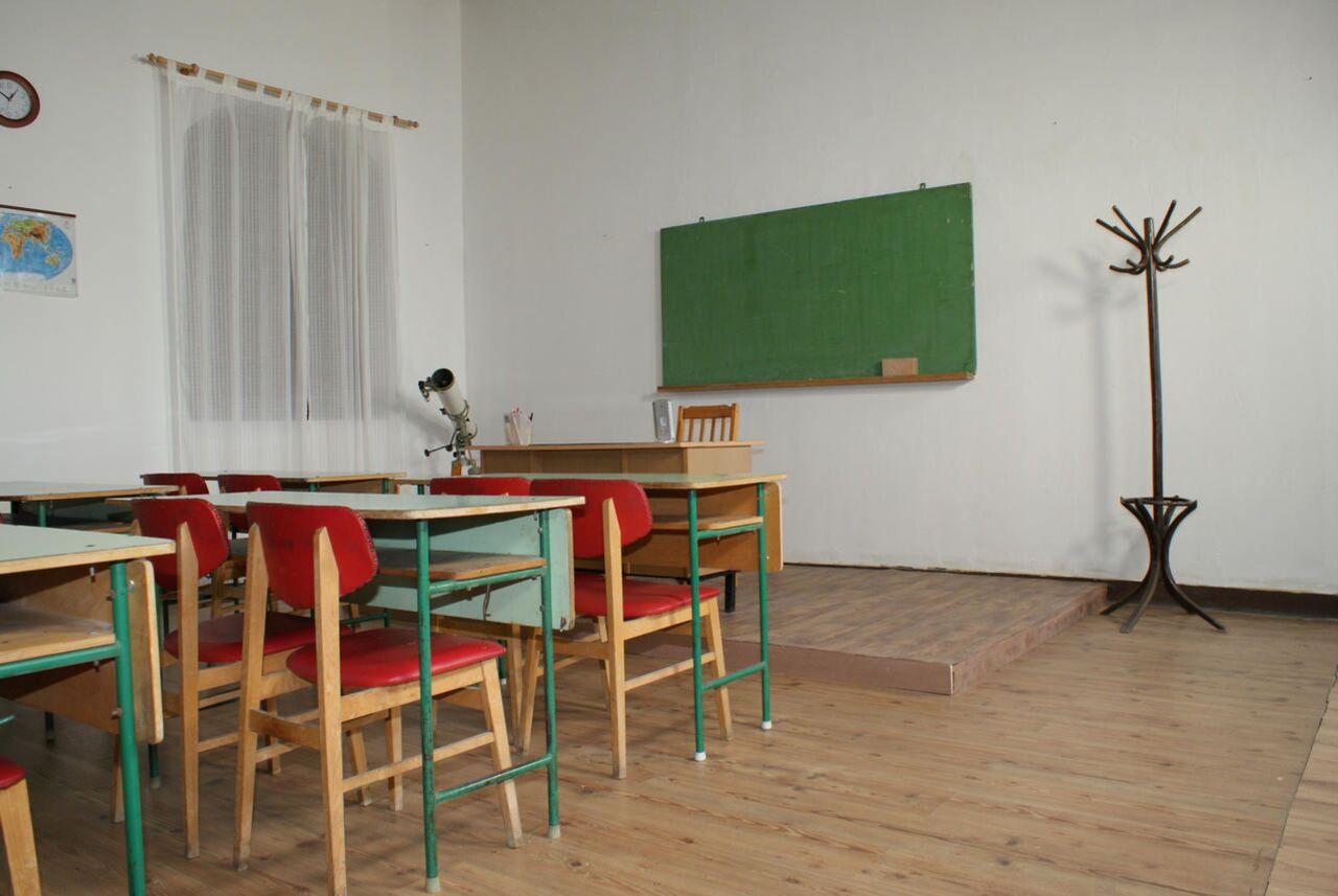 Slutty School Girls 3 Scene 1