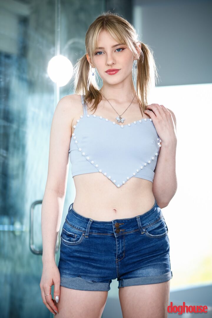 Creampie Cuties 11 - Scene 3 - Load Her Up