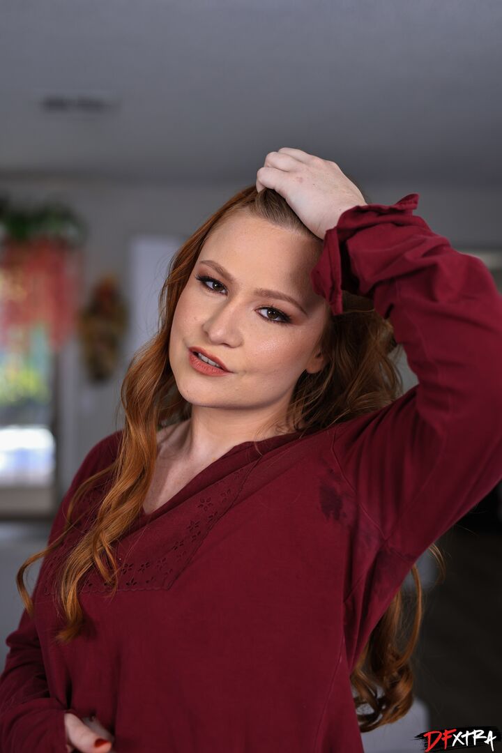 Yaya Gingersnatch Riding Her Ex's Cock!