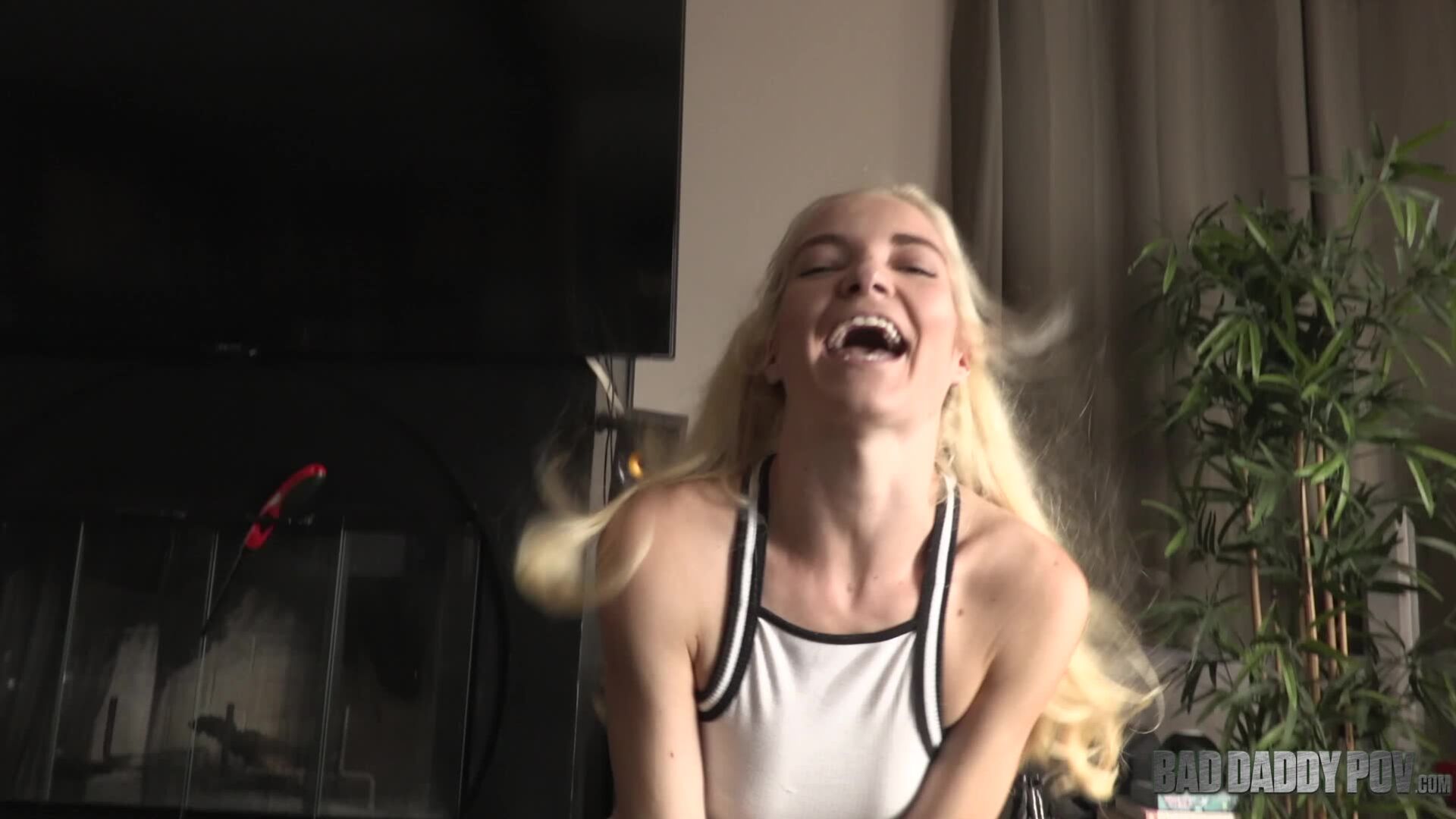 Lana Sharapova: "Stepdaddy, Fuck Me!"