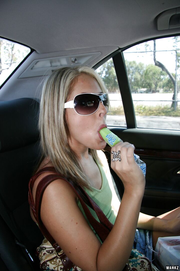 Chelsea And Scott Suck On Something Other Than Popsicles