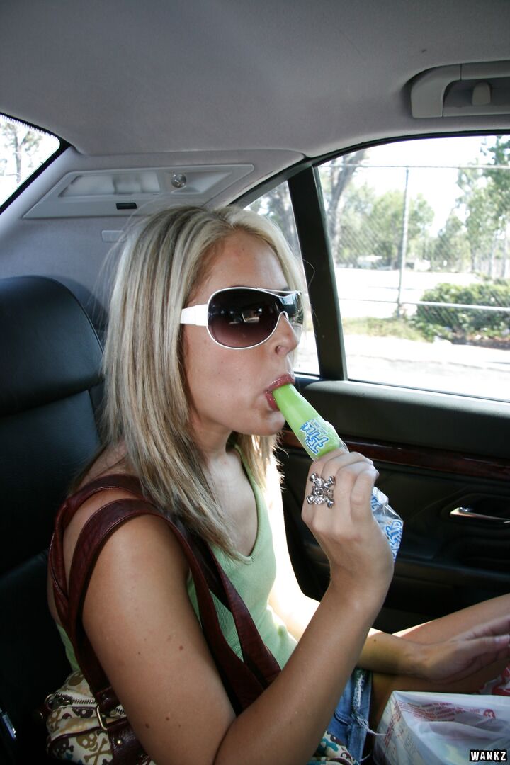 Chelsea And Scott Suck On Something Other Than Popsicles