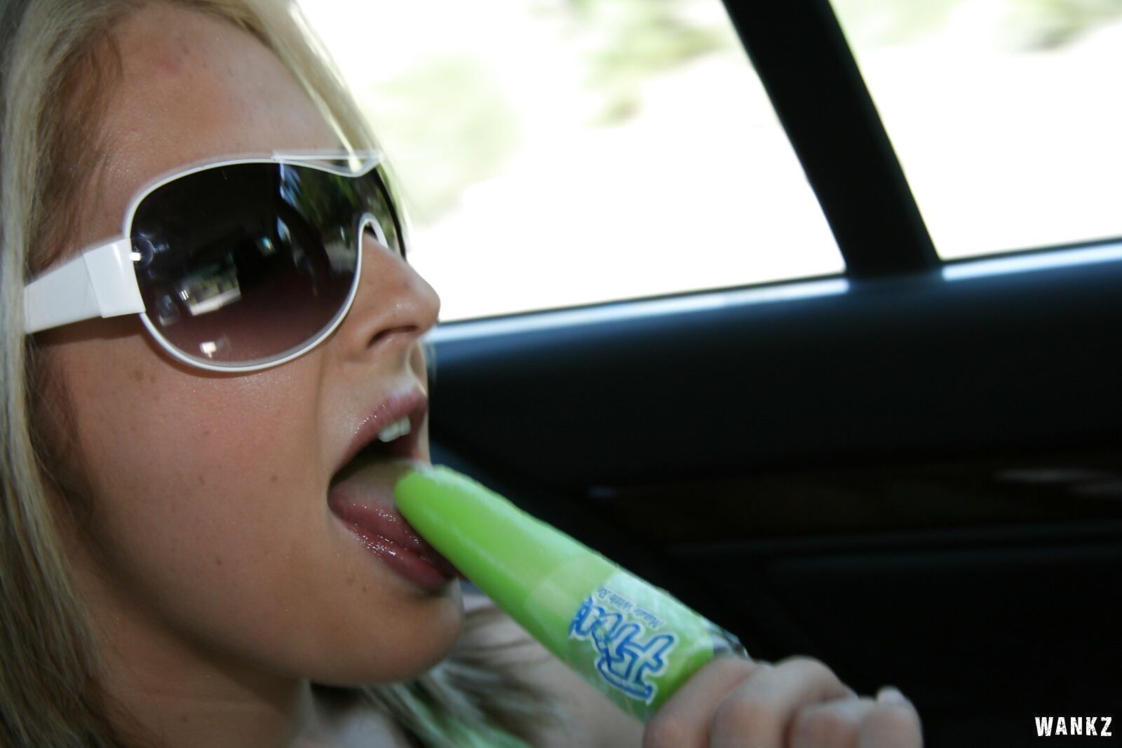 Chelsea And Scott Suck On Something Other Than Popsicles