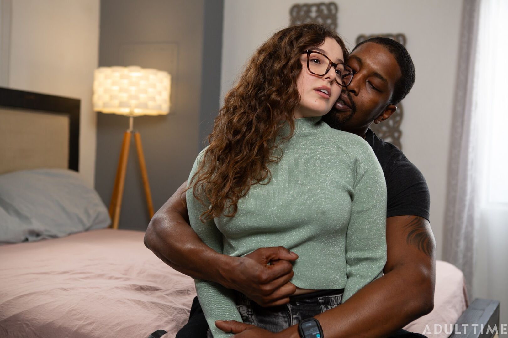 She Wants Him - Leana & Isiah