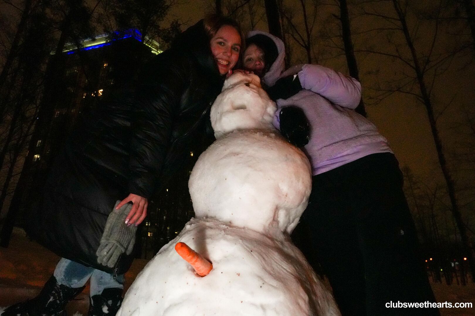 Winter Wonderland with Violet & Akina