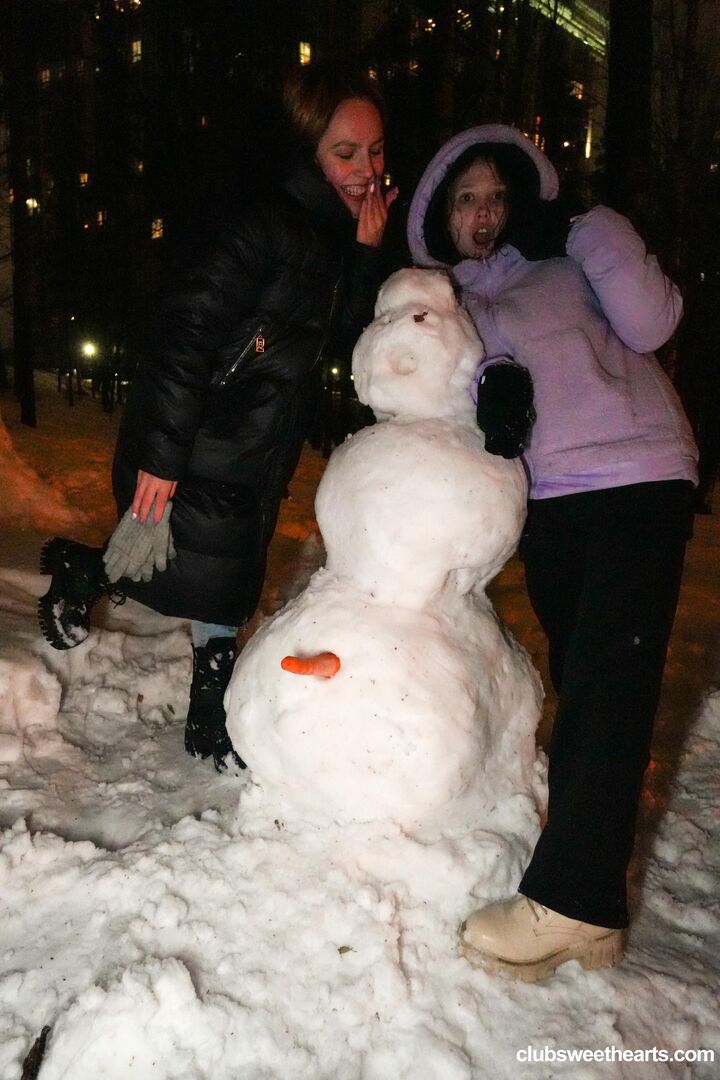 Winter Wonderland with Violet & Akina
