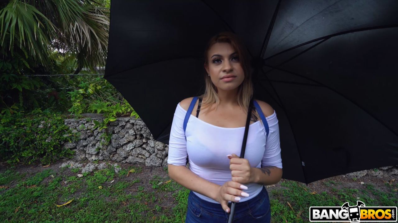 Big Tit Latina Hops on The Bus