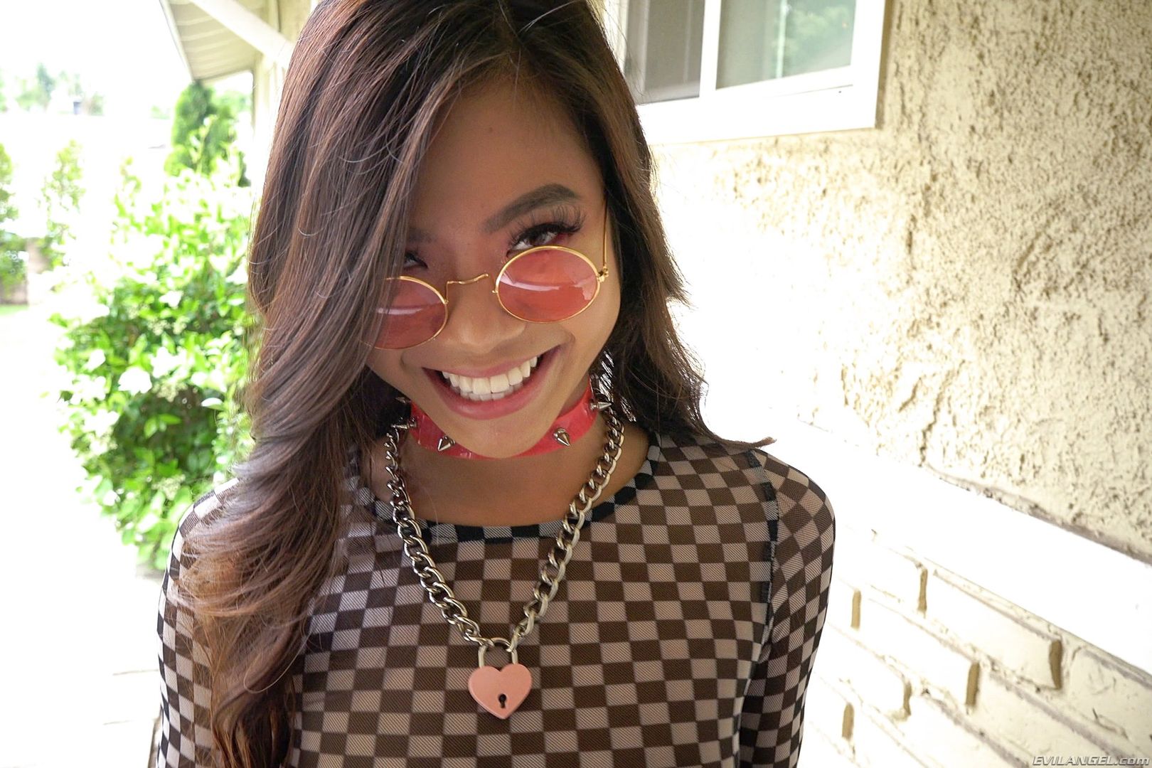 Asian Vina: Squirt, BJ, Fuck Facial