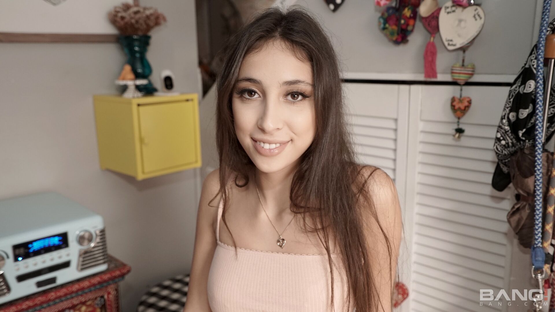 Eva Generosi Pleases Her Hardworking Boyfriend