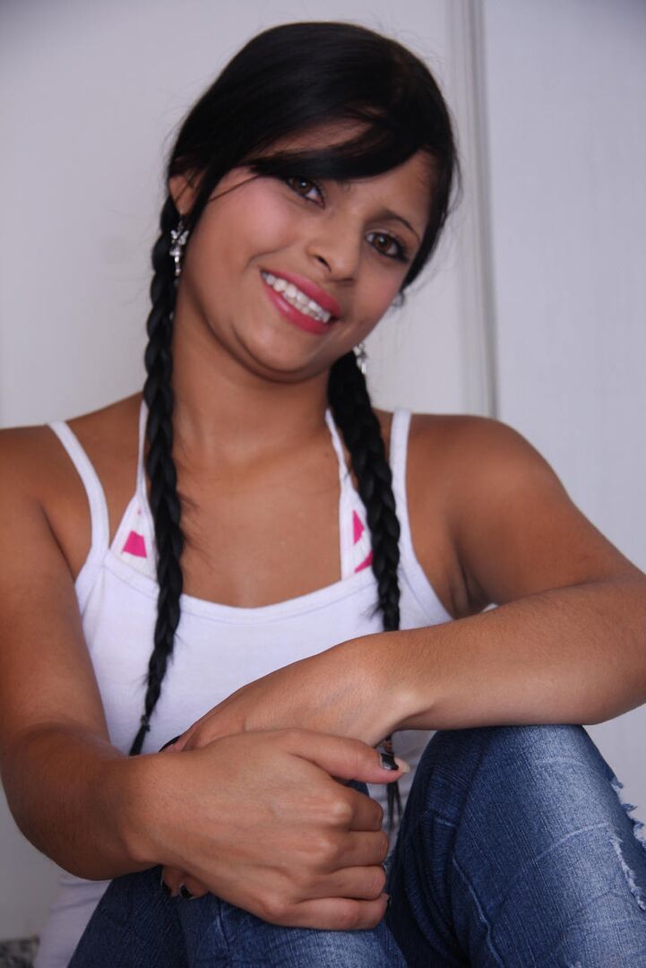 Teen Colombia 2 Scene 1