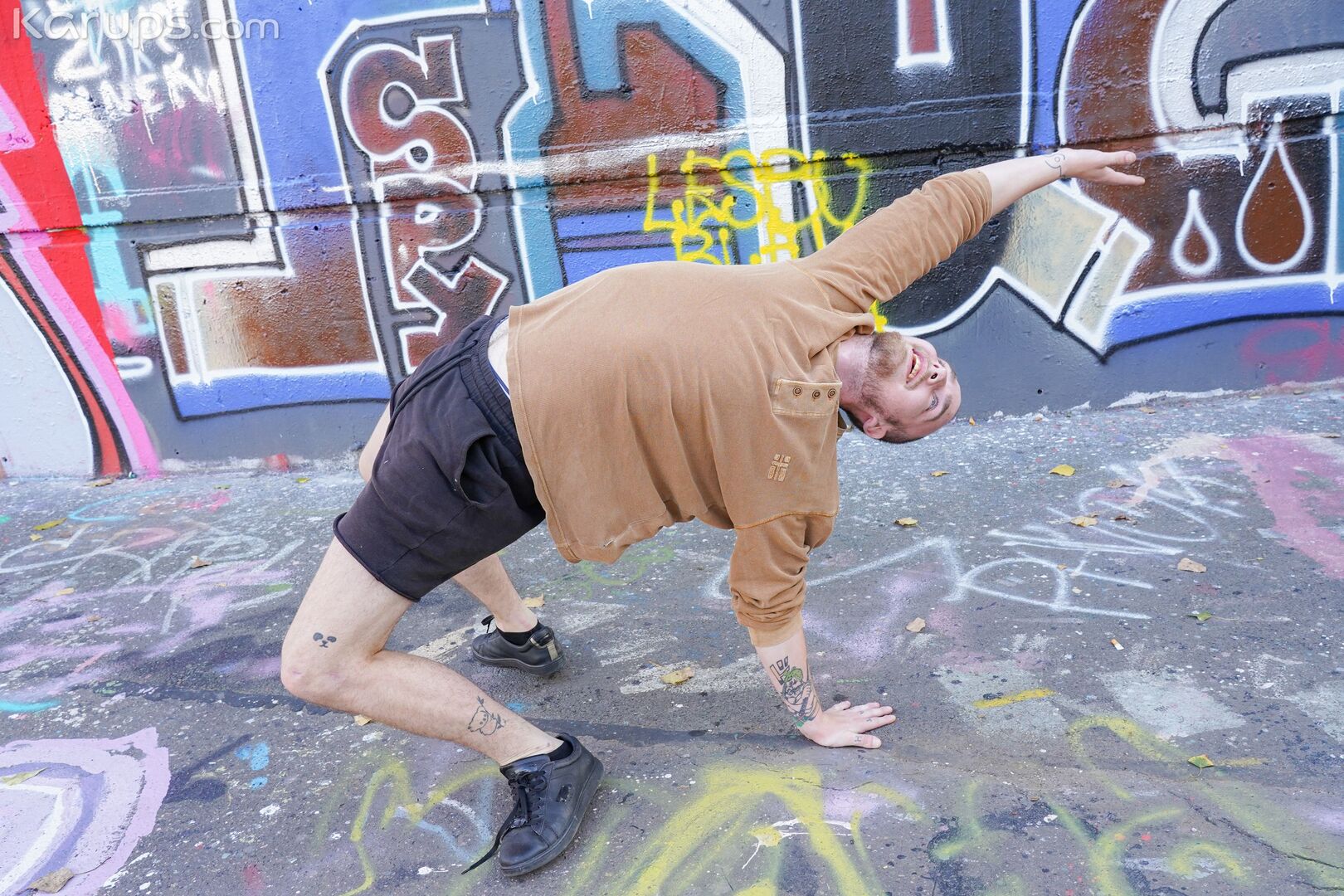 PARK WHORE PARKOUR