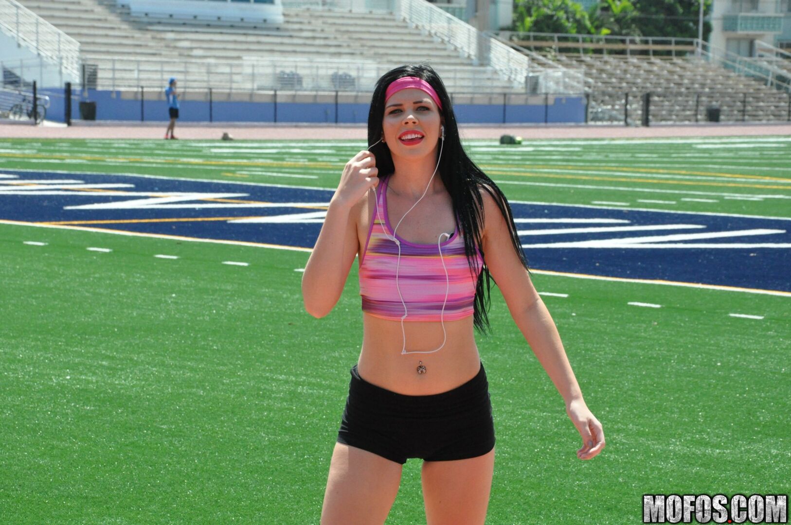 Athletic Amateur Sucks and Fucks