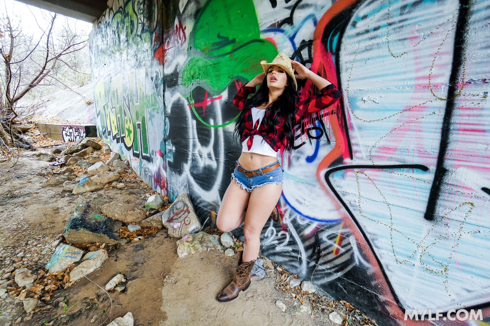 Cowgirls Crave Cock