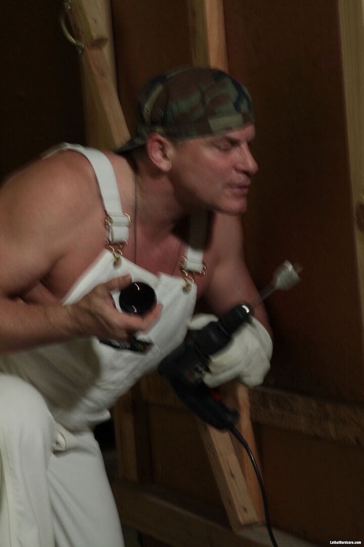 Evan Stone Fucks Dillian Carter's Tight Hole