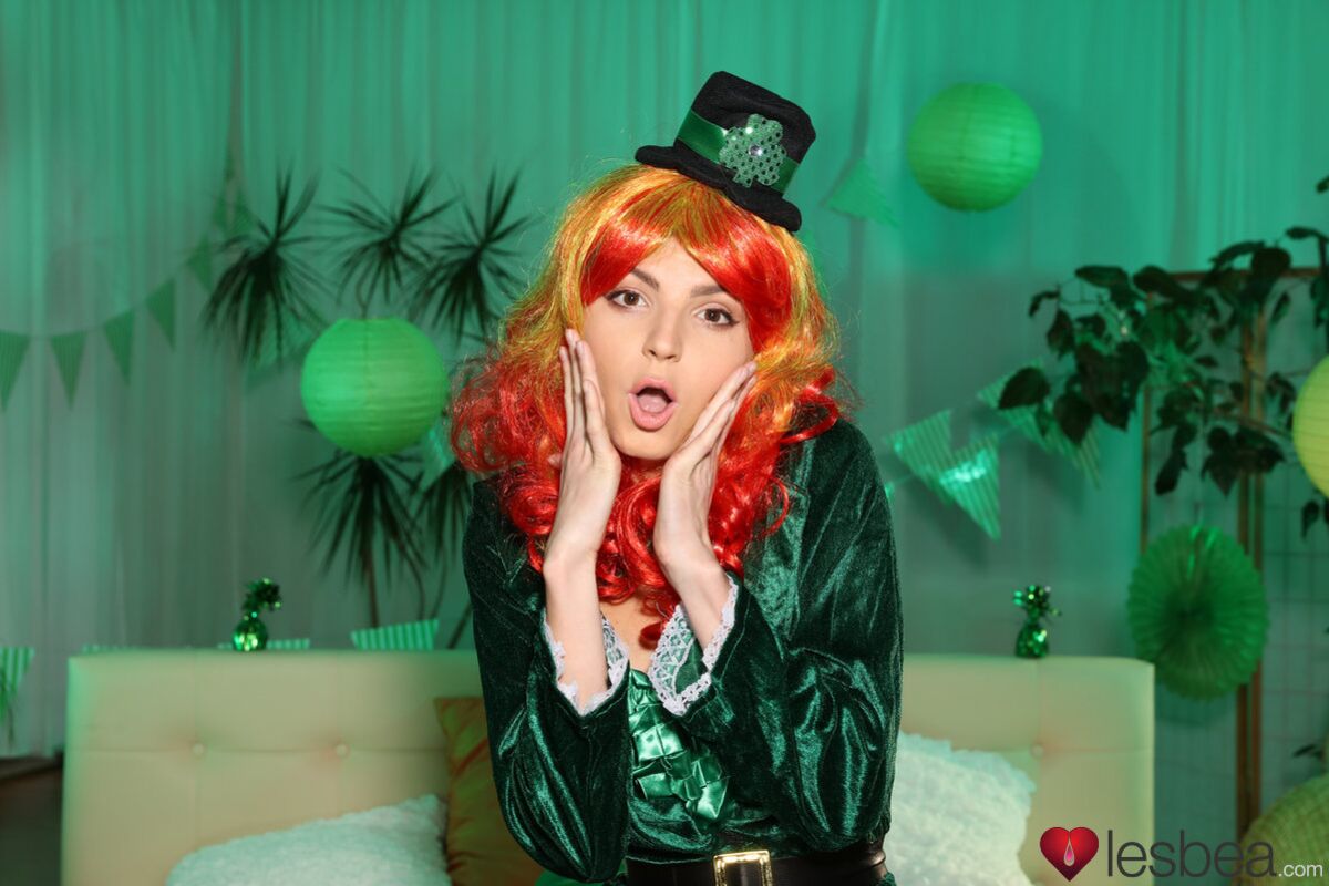Lesbian orgasms on St Patrick's Day
