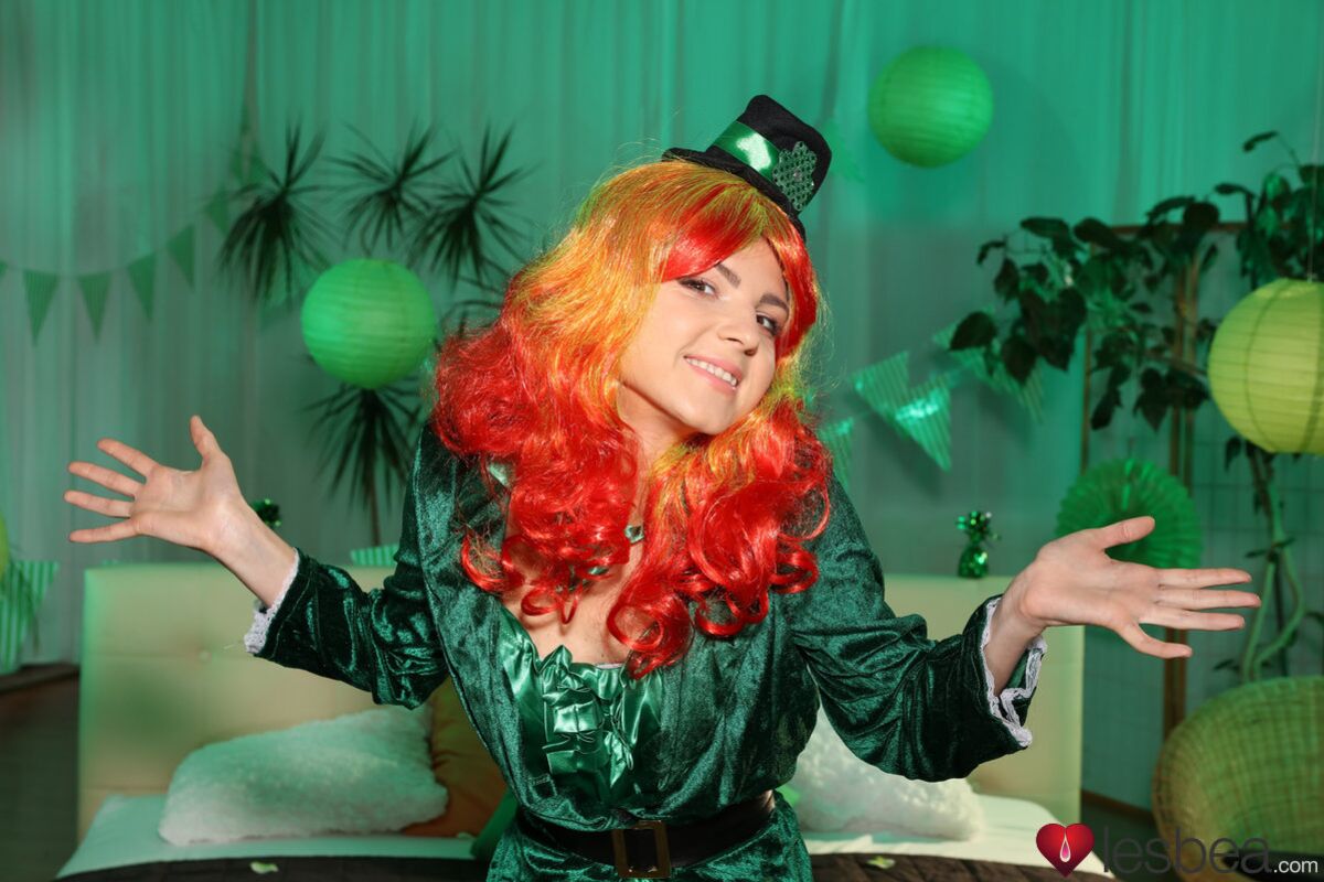 Lesbian orgasms on St Patrick's Day