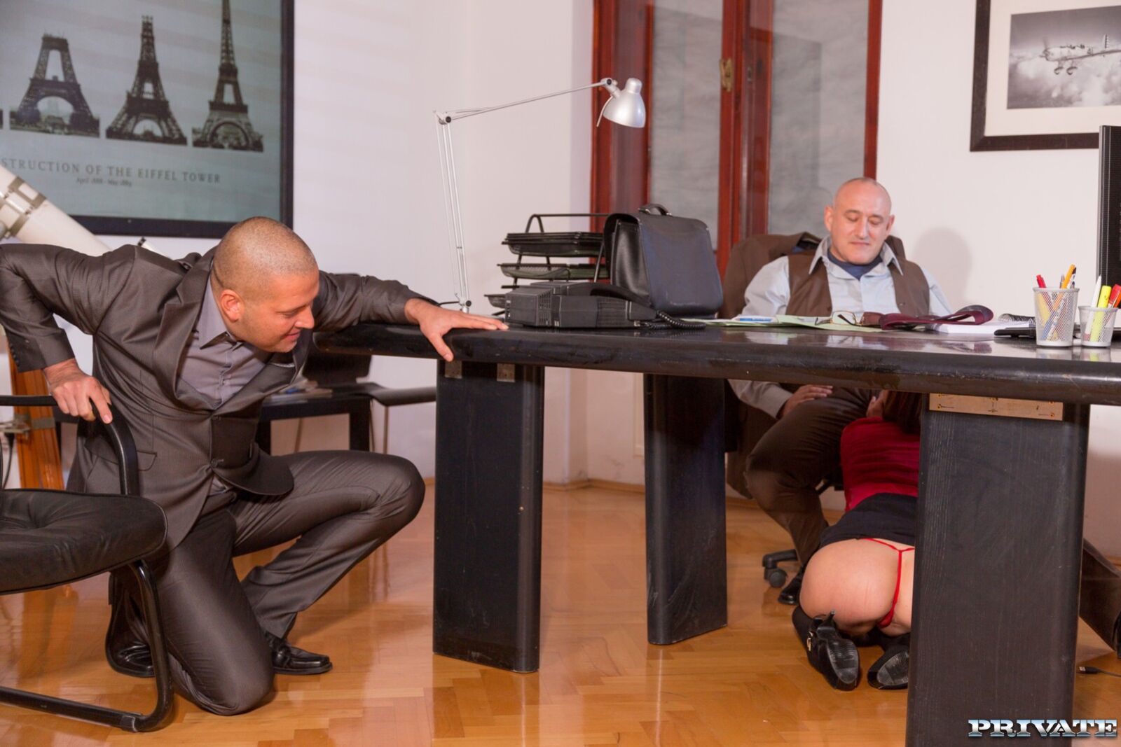 Sexy Secretary Tina Goes down on the Boss and Fucks Him Too