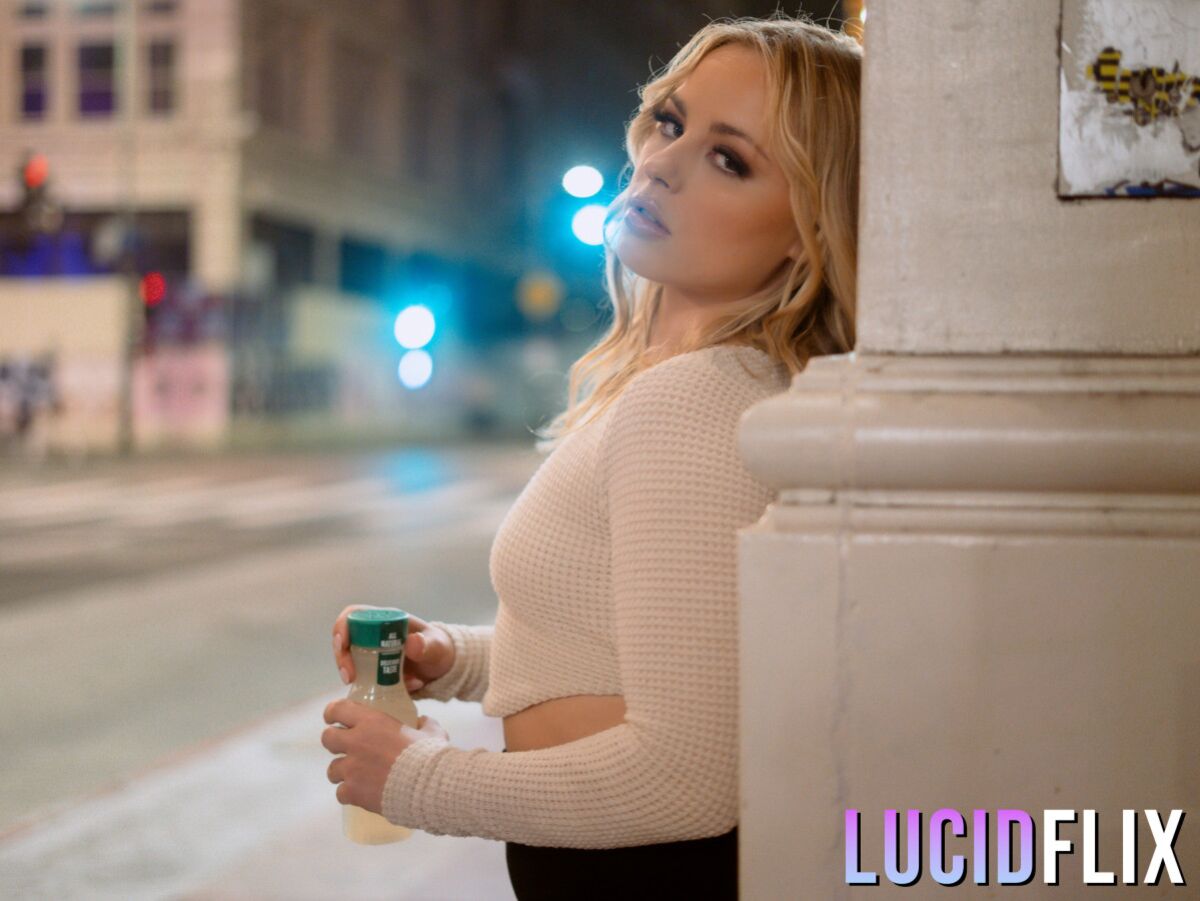 Ultimacy Episode 2. The Neighbor: Anna Claire Clouds