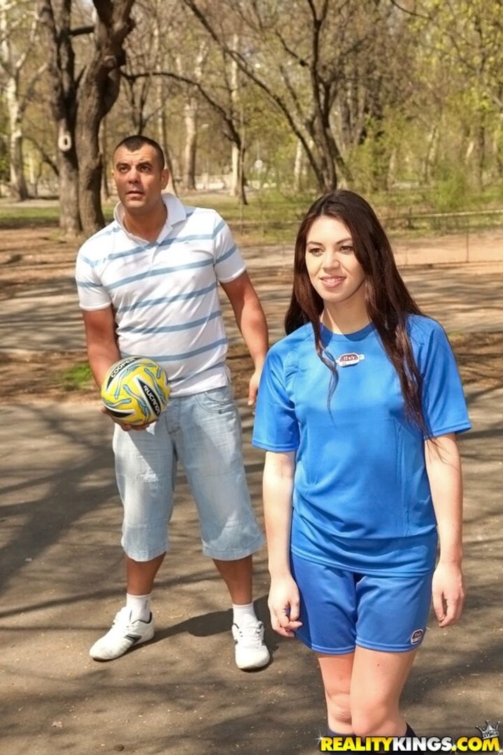 team_players