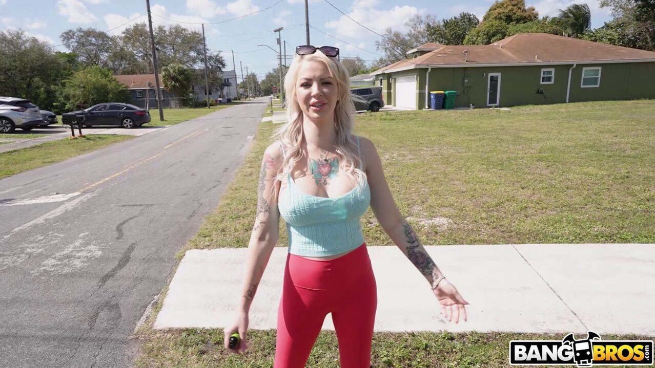 Fucking the Tattoo Girl