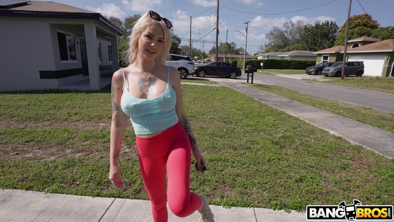 Fucking the Tattoo Girl