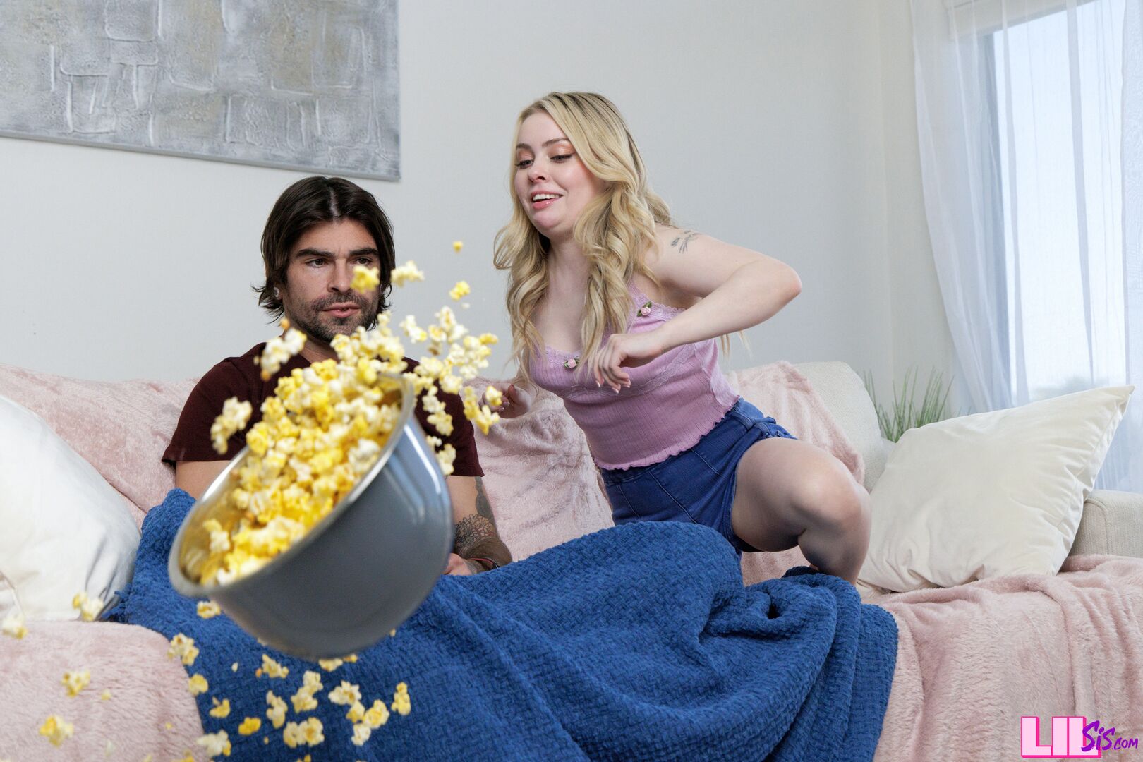I Can Still Be Your Boyfriend Stepsis - S3:E2