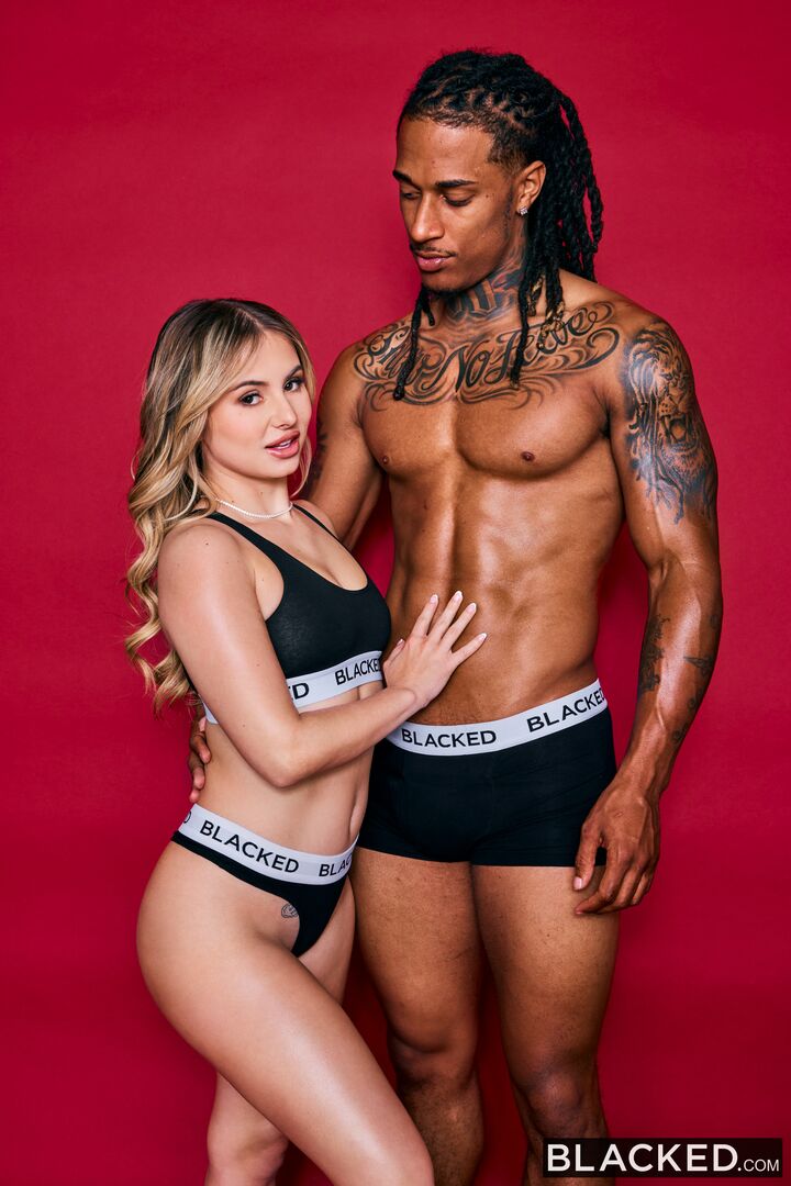Naughty College Student Aria Need Her BBC Fix
