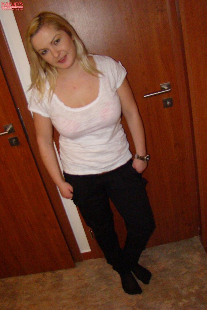 Helen Ashley 6843