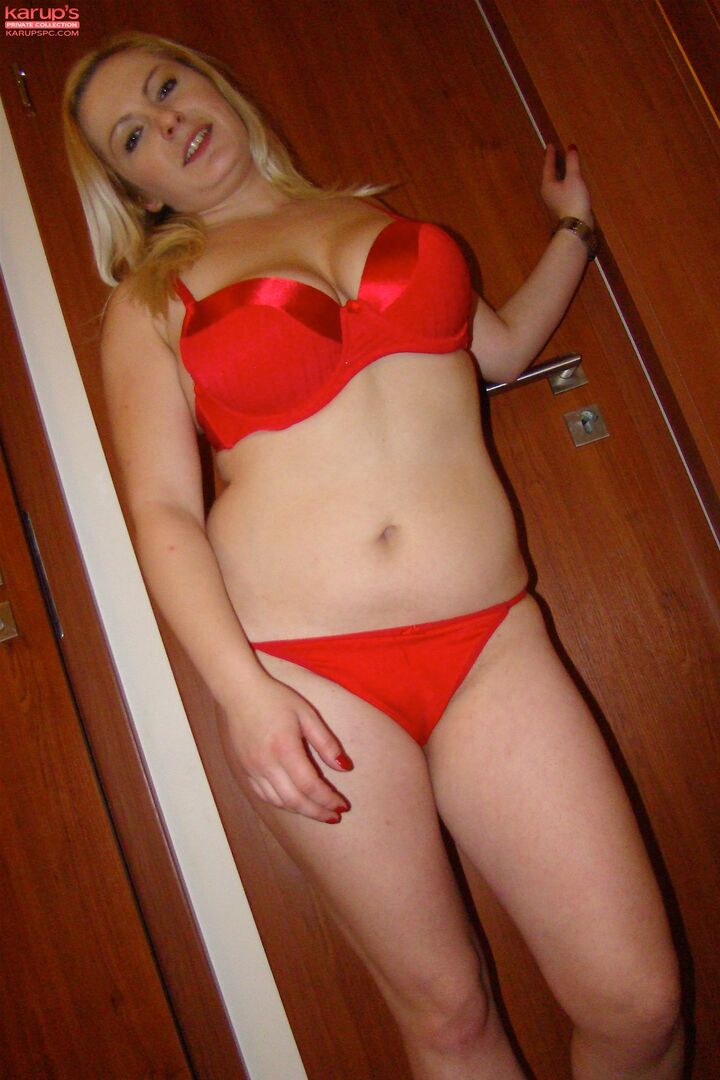 Helen Ashley 6843