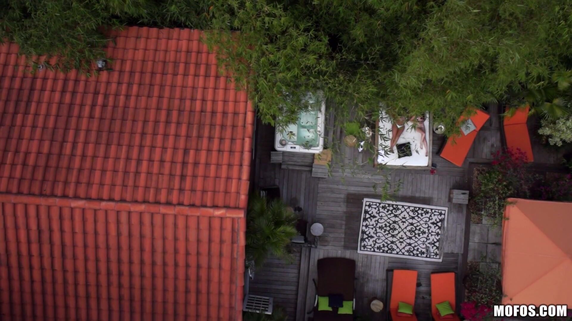 Rooftop Rub