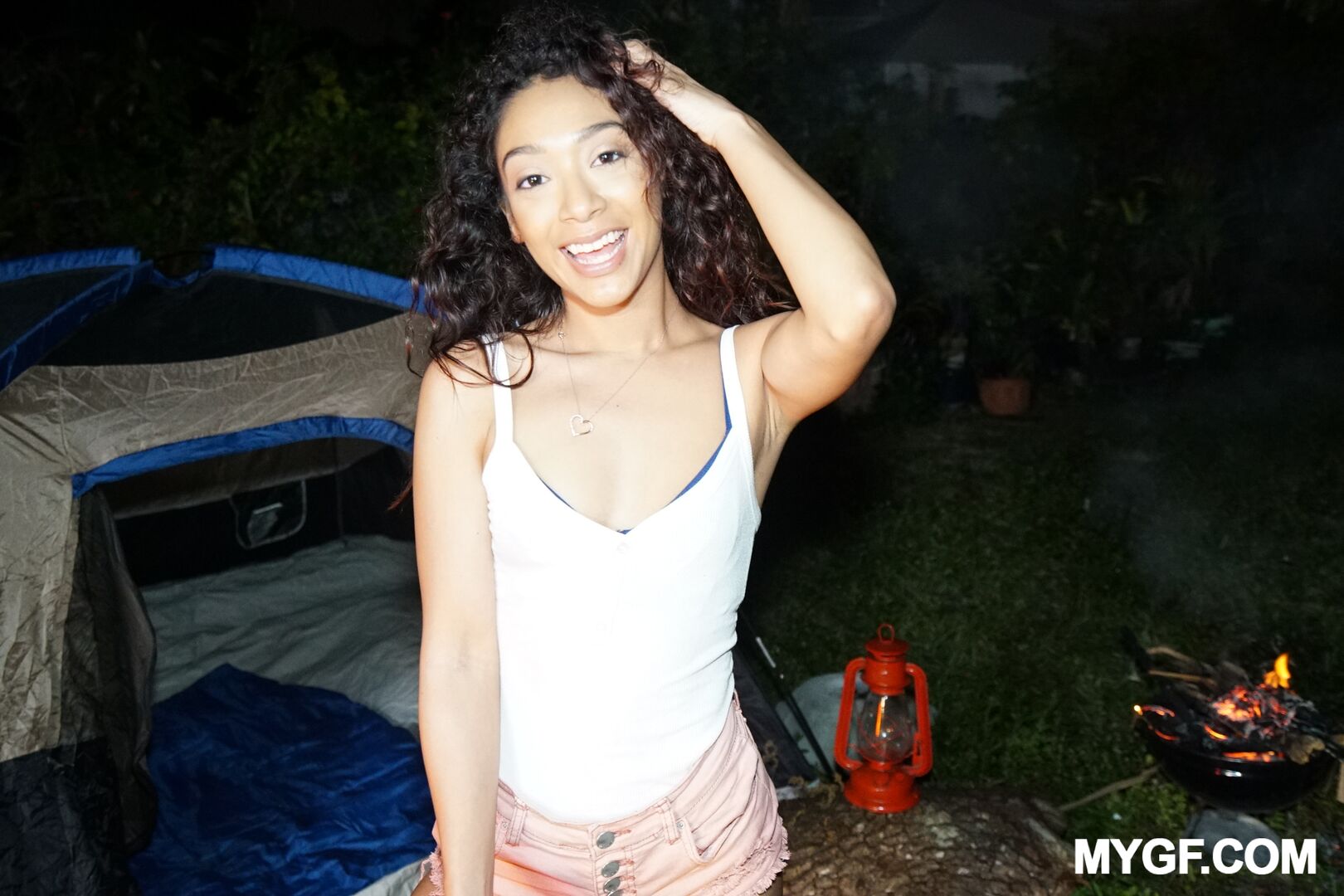 Sarah Lace Fucked In Camping Trip