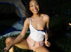 Sarah Lace Fucked In Camping Trip