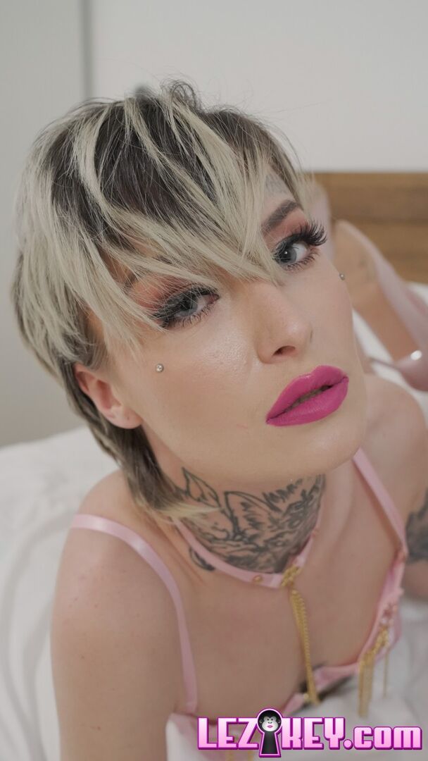 BTS with Tabitha Poison