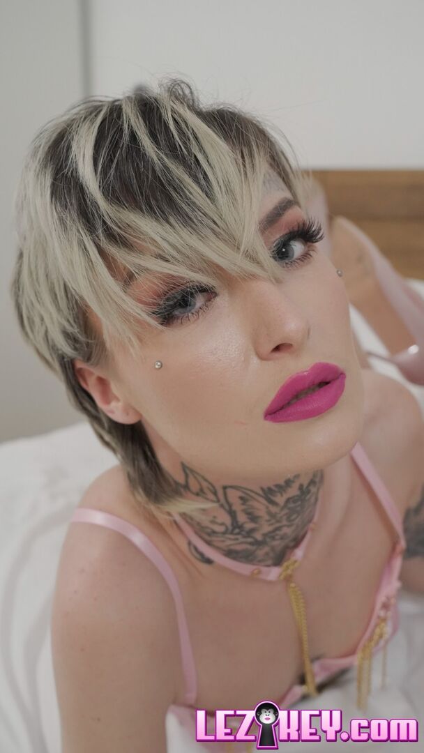 BTS with Tabitha Poison