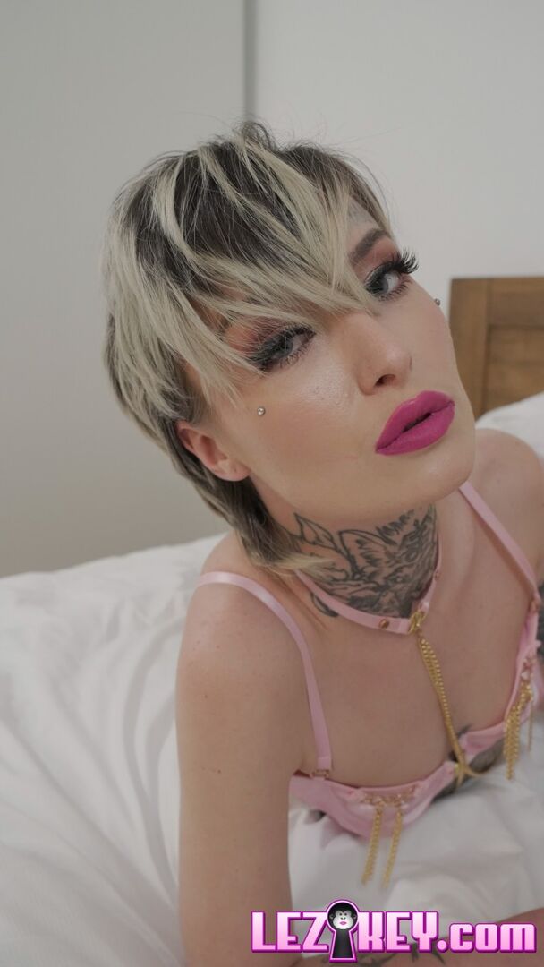 BTS with Tabitha Poison
