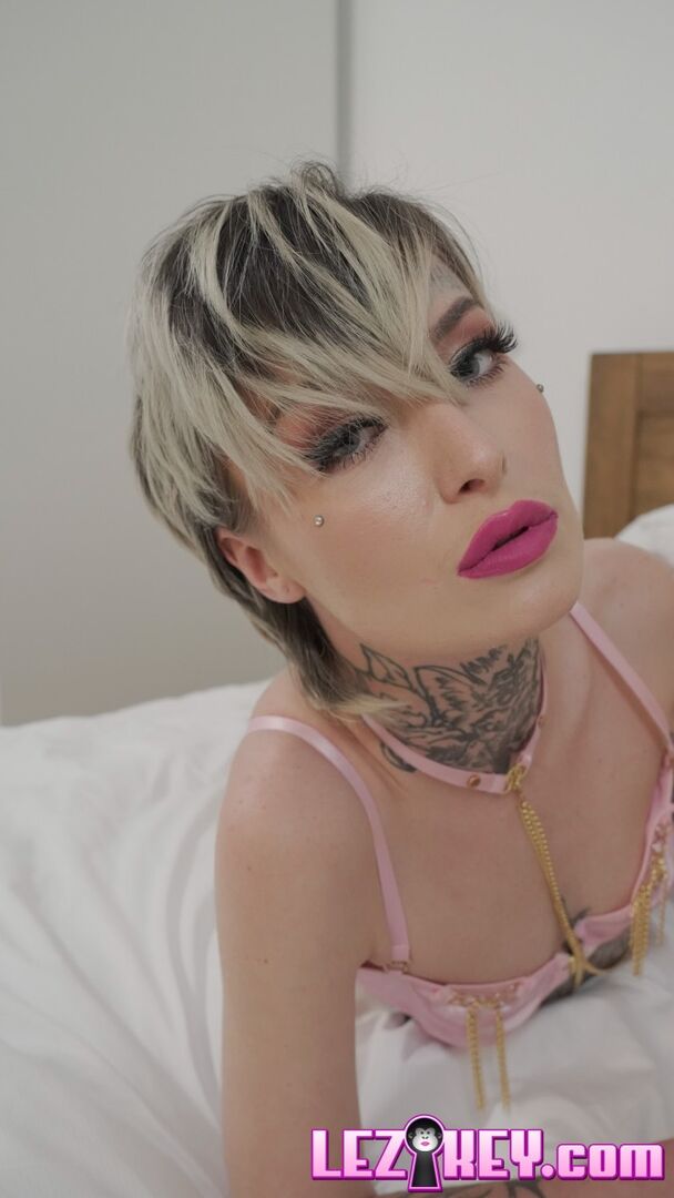 BTS with Tabitha Poison