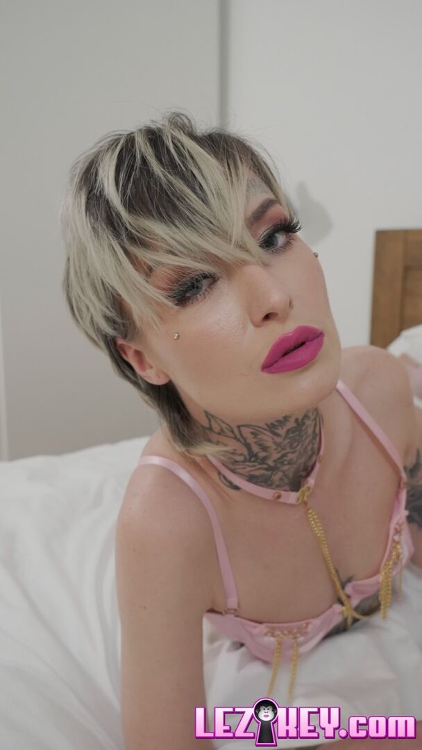 BTS with Tabitha Poison