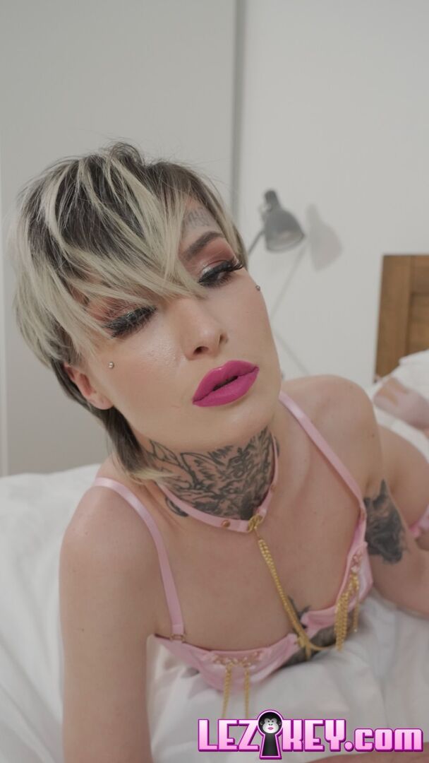 BTS with Tabitha Poison