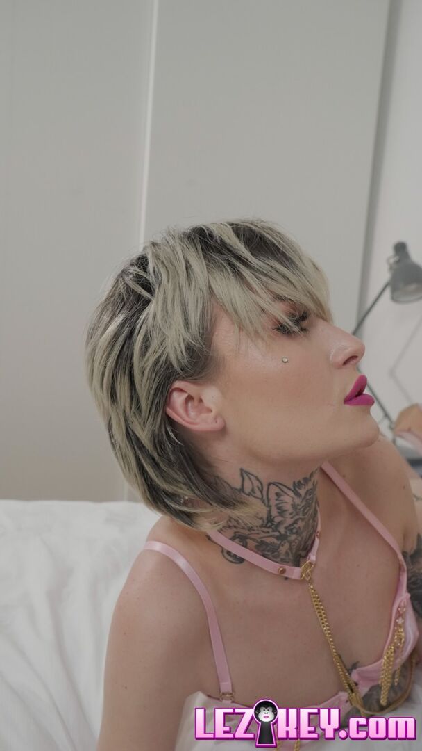 BTS with Tabitha Poison