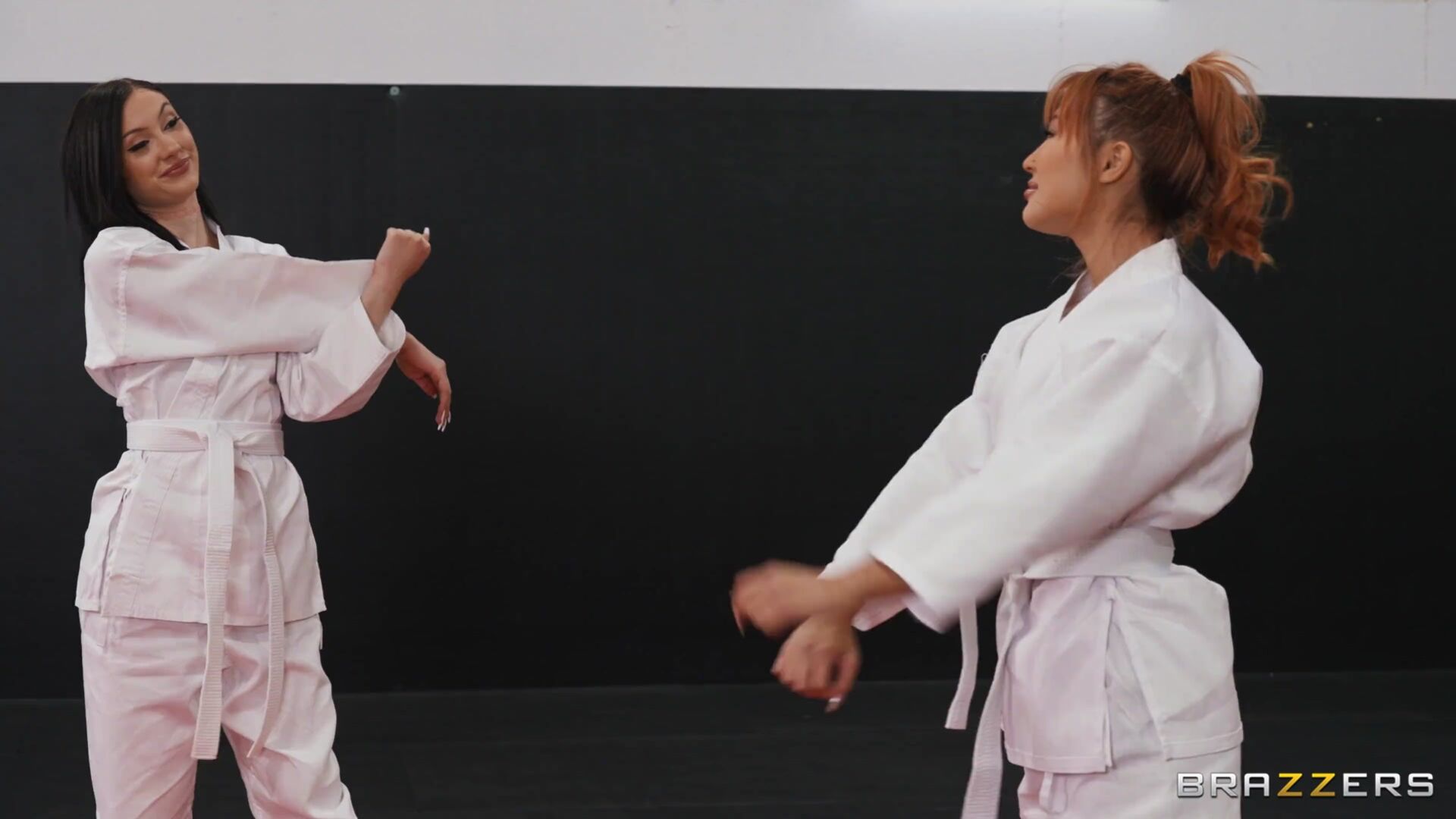 Dojo Pussy Slam