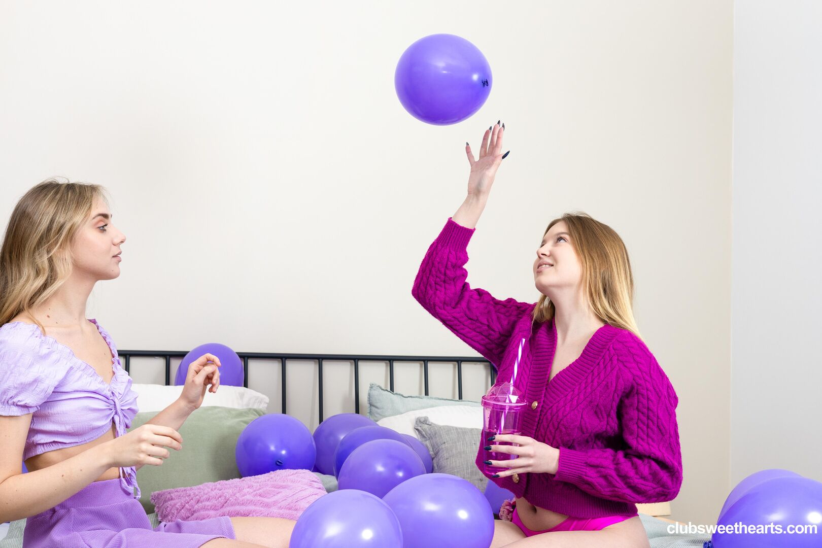 Balloons and fingers for Julija and Oxana