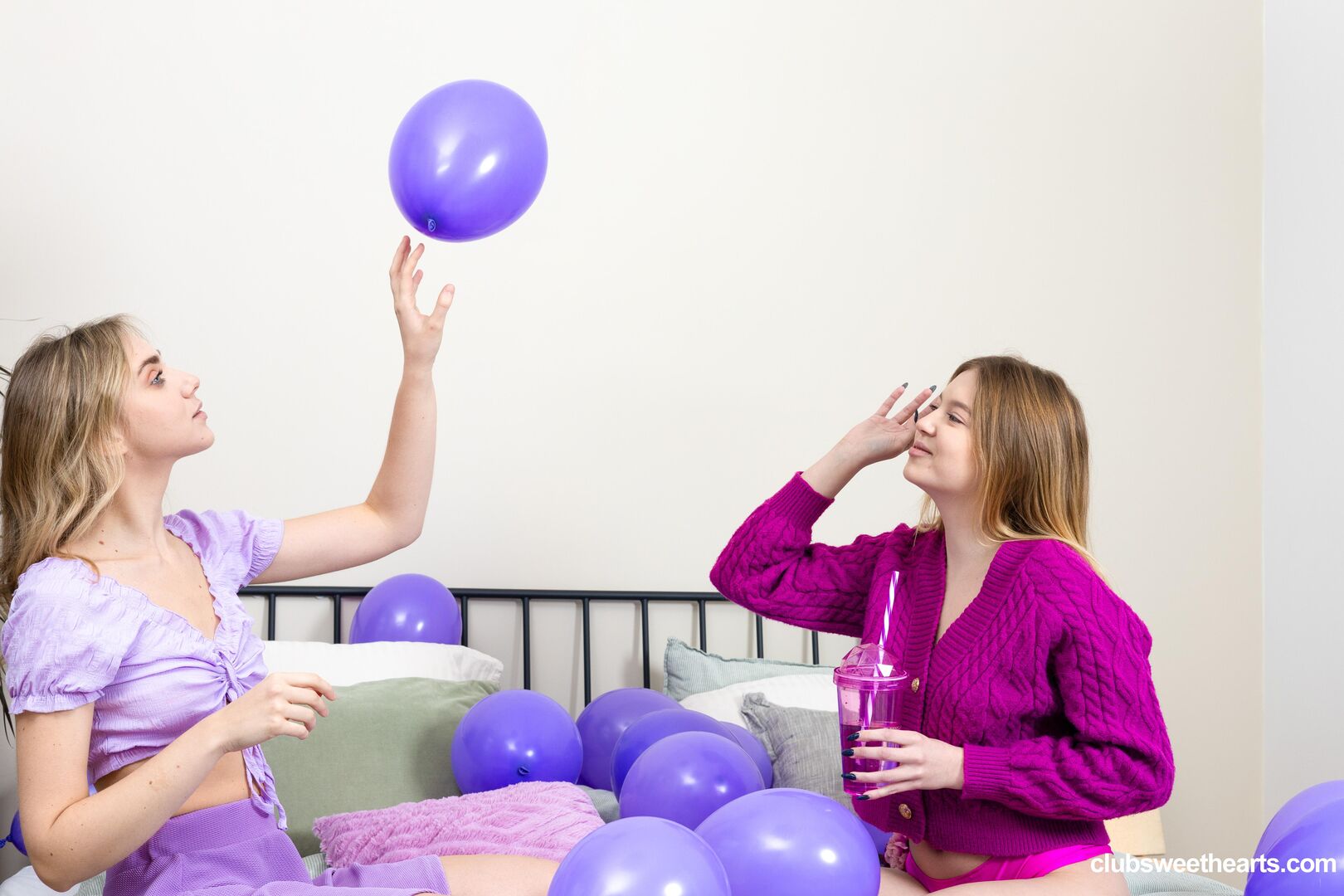 Balloons and fingers for Julija and Oxana