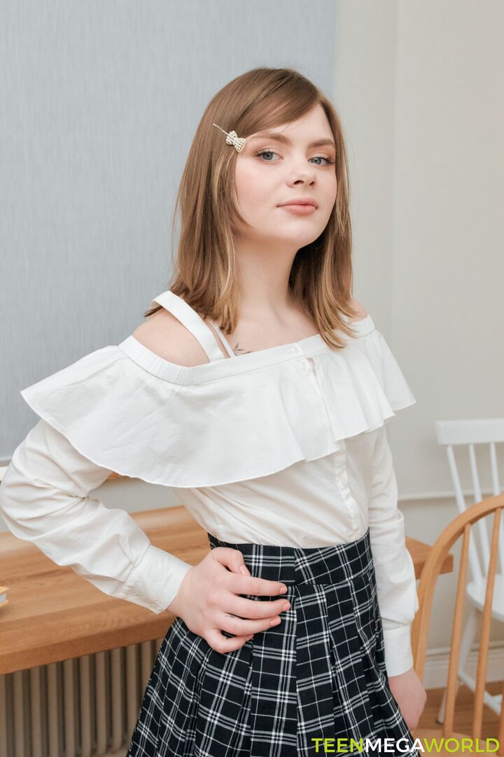 Lazy student needs a good fuck