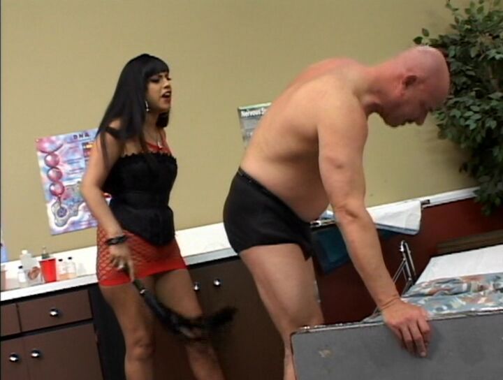 Ice la fox is a dominatrix scene 3