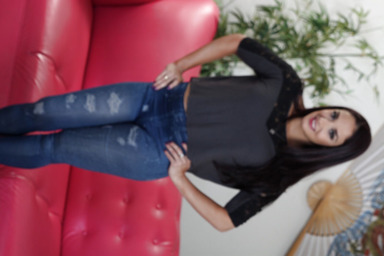 Sheena Ryder Loves Bouncing Her Round Booty On Cocks