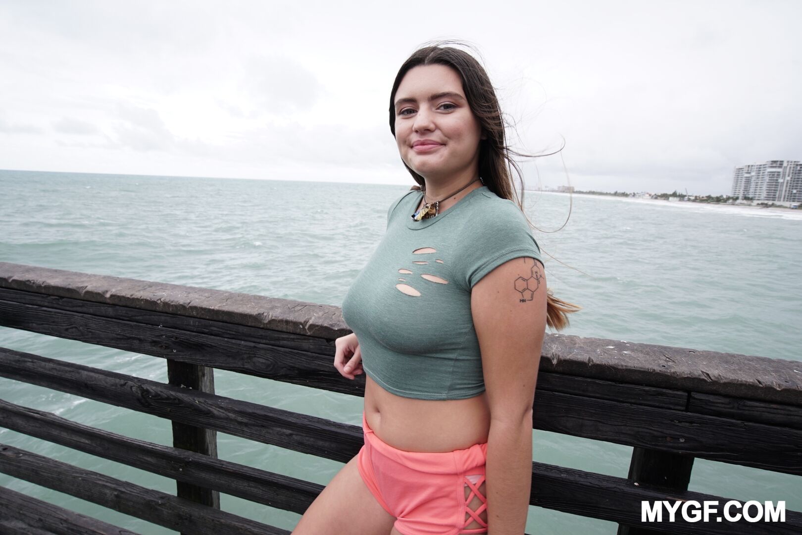 Loser lexx gets wild sex for her birthday
