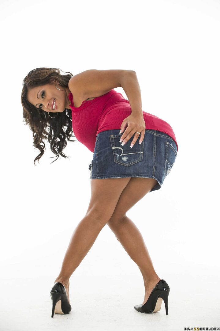 Maxine X: Dominatrix