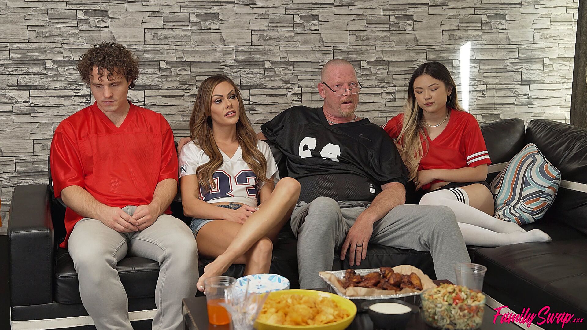 Super Sunday With My Swap Family - S2:E5