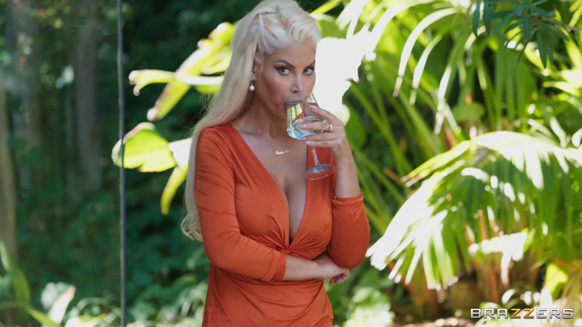 Milf Ass In A Sun Dress
